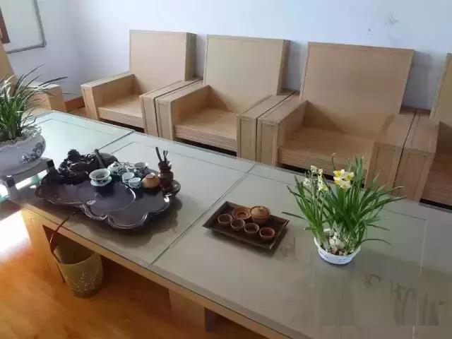 纸质环保办公家具