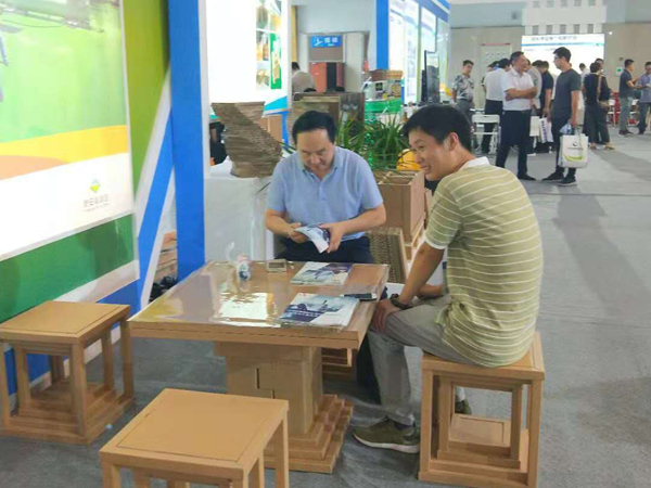参加展会